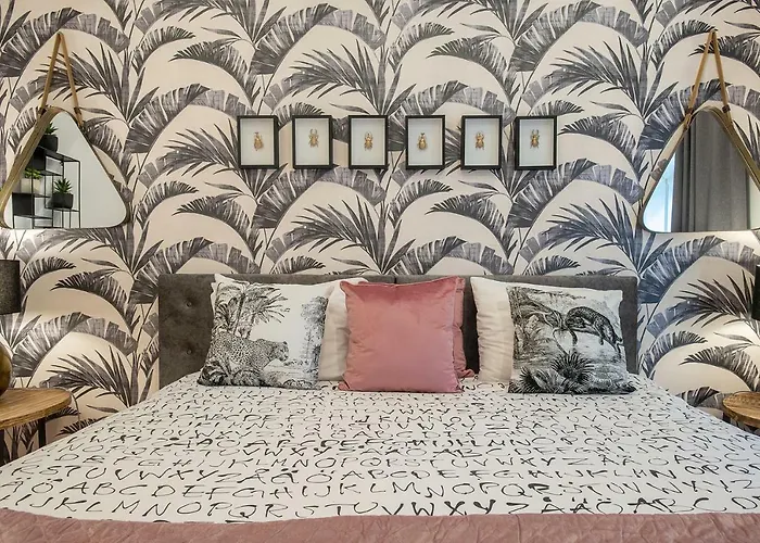 Liverpool Tree Апартаменти Лісабон